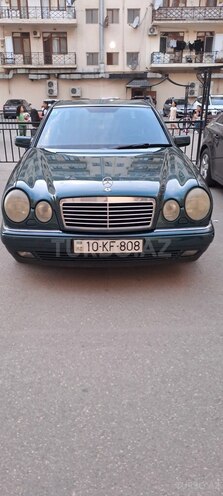 Mercedes E 230 1996, 350,000 km - 2.3 l - Bakı