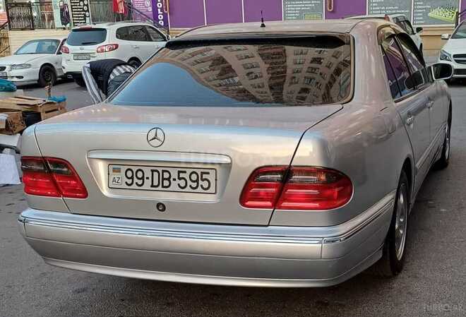 Mercedes E 220 d 2000, 420,000 km - 2.2 л - Bakı