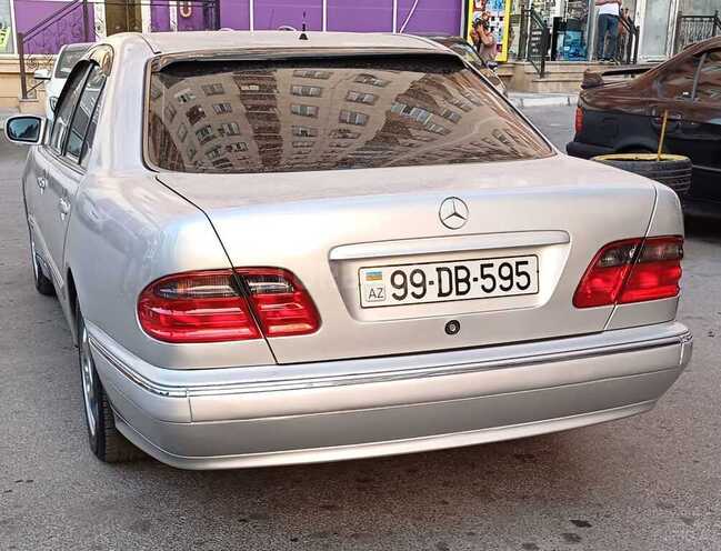 Mercedes E 220 d 2000, 420,000 km - 2.2 л - Bakı
