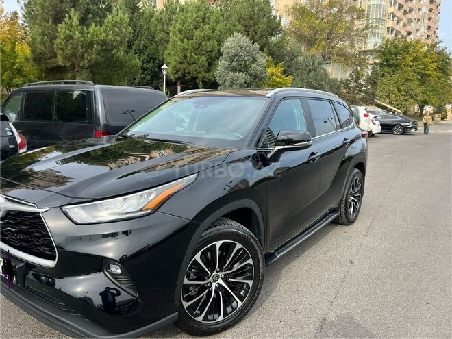 Toyota Highlander 2023, 26,000 km - 2.5 l - Bakı
