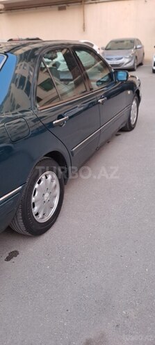 Mercedes E 230 1996, 350,000 km - 2.3 l - Bakı