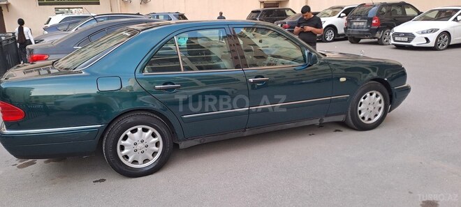 Mercedes E 230 1996, 350,000 km - 2.3 l - Bakı