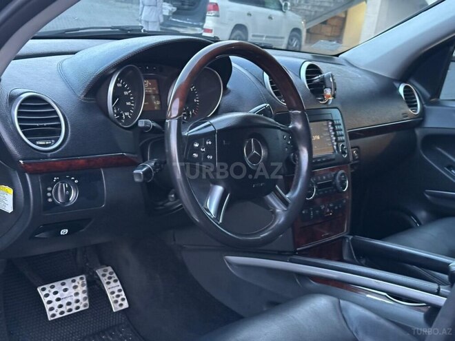 Mercedes GL 500 4MATIC 2008, 220,000 km - 5.5 l - Bakı