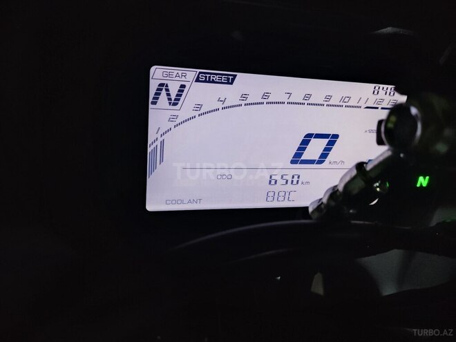 Yamaha R15 V4 2024, 650 km - 0.2 l - Bakı