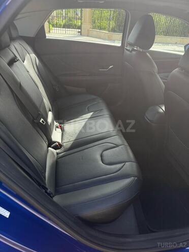 Hyundai Elantra 2022, 56,000 km - 2.0 l - Bakı