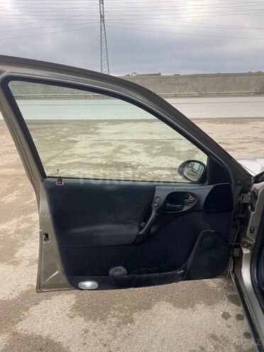 Opel Vectra 1996, 178,000 km - 1.6 l - Bakı
