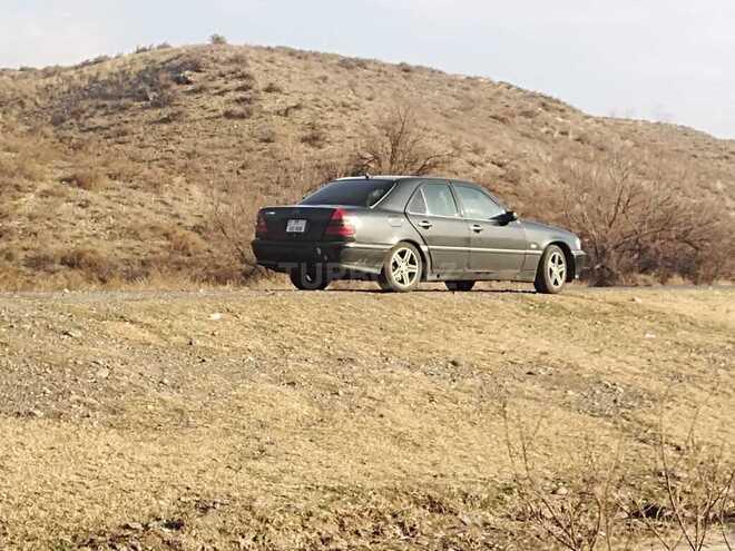 Mercedes C 280 1994, 221,684 km - 2.8 l - Bakı