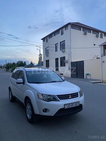 Mitsubishi Outlander 2007, 282,000 km - 2.4 л - Gəncə