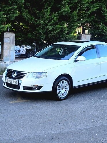 Volkswagen Passat 2010, 274,500 km - 2.0 l - Qax