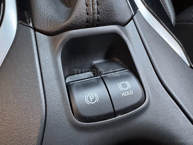 Toyota Corolla Cross 2024, 15,000 km - 2.0 л - Bakı