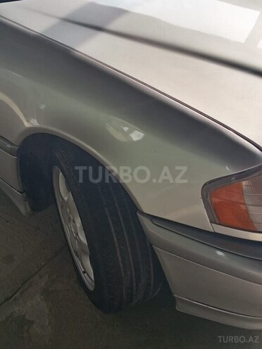Mercedes C 220 d 1997, 270,000 km - 2.2 л - İmişli