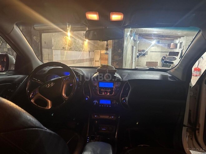 Hyundai ix35 2011, 217,000 km - 2.0 l - Bakı