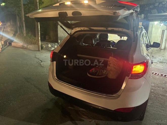 Hyundai ix35 2011, 217,000 km - 2.0 l - Bakı