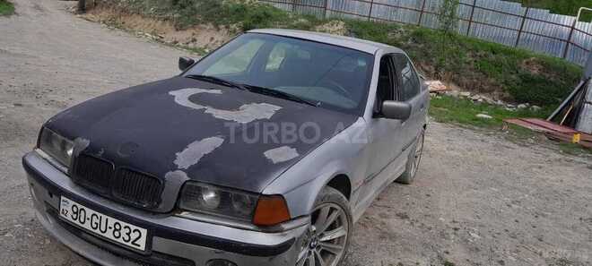 BMW 320 1998, 420,000 km - 2.0 l - Quba