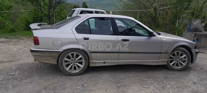 BMW 320 1998, 420,000 km - 2.0 l - Quba