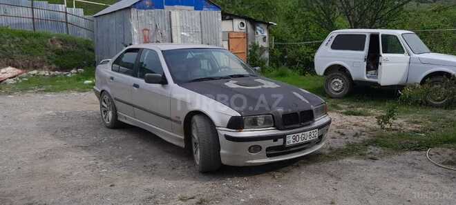 BMW 320 1998, 420,000 km - 2.0 l - Quba