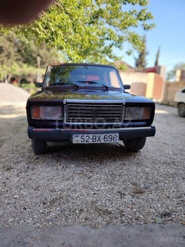 LADA (VAZ) 2107 2007, 70,000 km - 1.6 l - Salyan