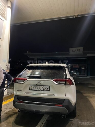 Toyota RAV4 2020, 140,000 km - 2.0 l - Ağdaş