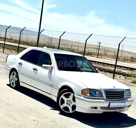Mercedes C 230 2000, 267,000 km - 2.3 л - Bakı