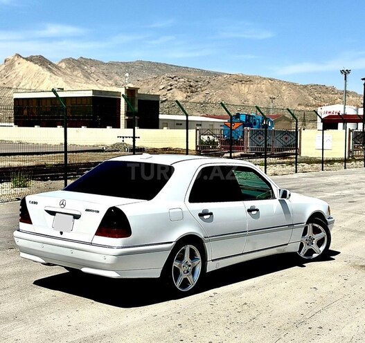 Mercedes C 230 2000, 267,000 km - 2.3 л - Bakı