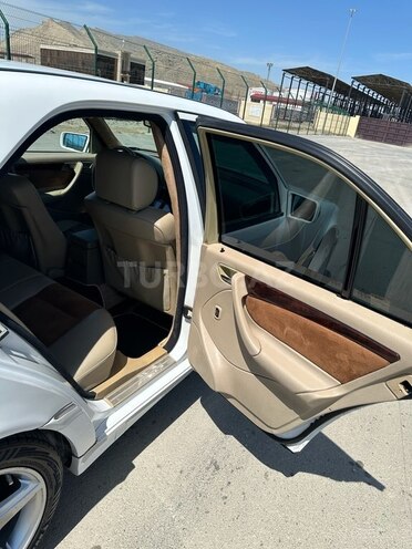 Mercedes C 230 2000, 267,000 km - 2.3 л - Bakı
