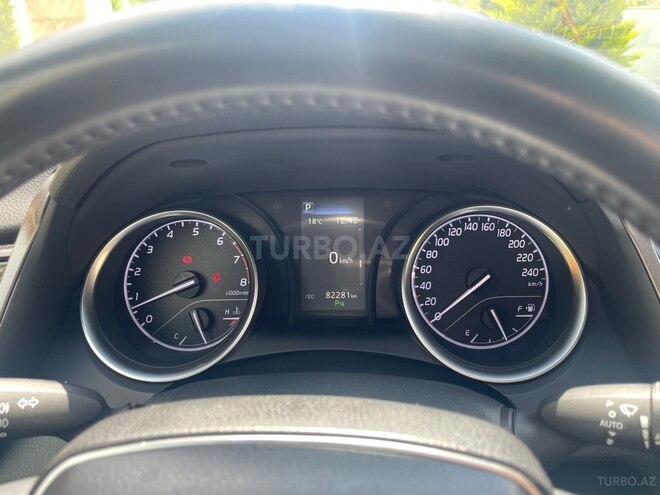 Toyota Camry 2019, 82,500 km - 2.5 l - Bakı