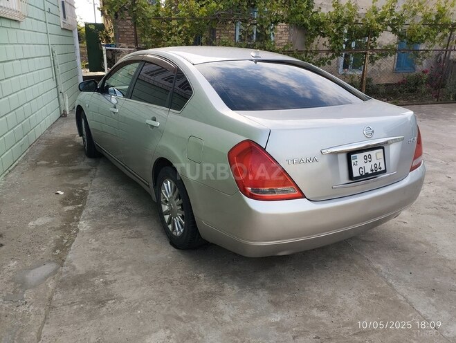 Nissan Teana 2004, 251,000 km - 2.3 l - İmişli