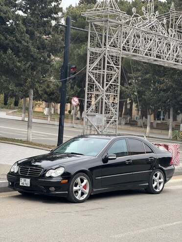 Mercedes C 230 2005, 240,000 km - 1.8 l - Sumqayıt