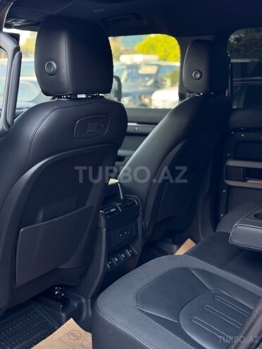 Land Rover Defender 2021, 48,000 km - 3.0 l - Bakı