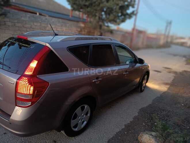 Kia Ceed 2010, 262,000 km - 1.6 л - Bakı