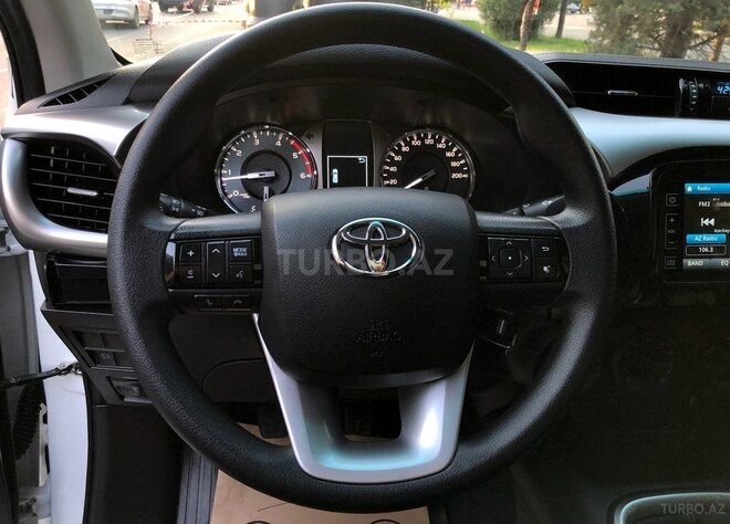 Toyota Hilux 2024, 46,000 km - 2.4 л - Bakı