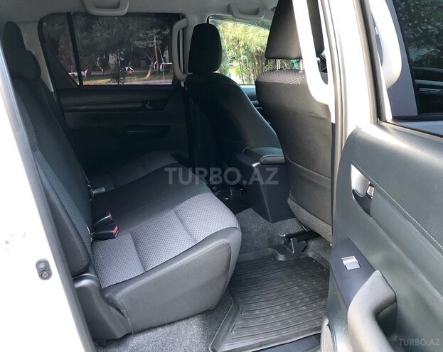 Toyota Hilux 2024, 46,000 km - 2.4 л - Bakı