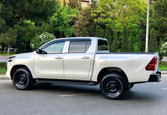 Toyota Hilux 2024, 46,000 km - 2.4 л - Bakı