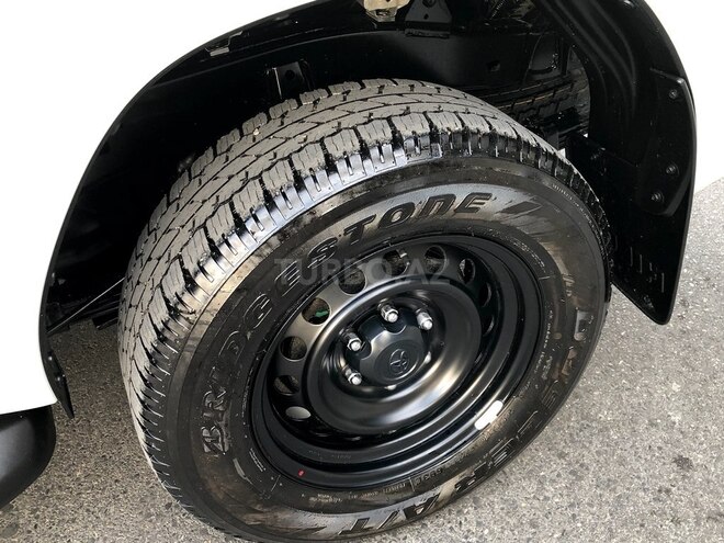 Toyota Hilux 2024, 46,000 km - 2.4 л - Bakı