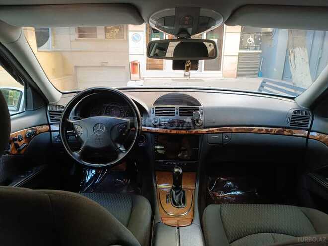 Mercedes E 240 2002, 343,600 km - 2.4 л - Bakı