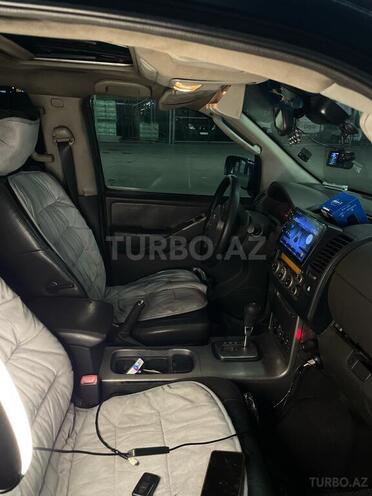 Nissan Pathfinder 2005, 427,652 km - 2.5 l - Bakı