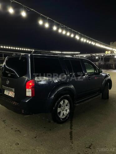Nissan Pathfinder 2005, 427,652 km - 2.5 l - Bakı