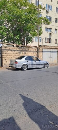 BMW 318 1998, 250,000 km - 2.0 л - Bakı