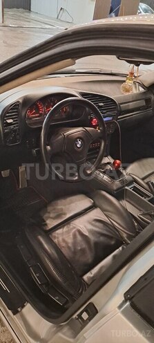 BMW 318 1998, 250,000 km - 2.0 л - Bakı