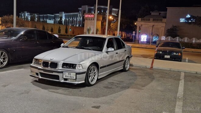 BMW 318 1998, 250,000 km - 2.0 л - Bakı