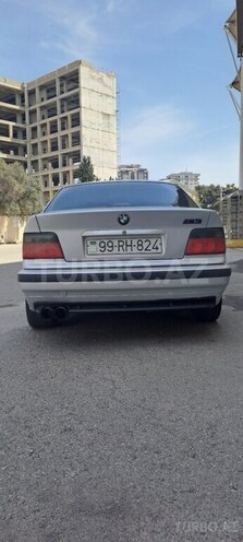 BMW 318 1998, 250,000 km - 2.0 л - Bakı