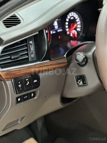 Kia K7-16