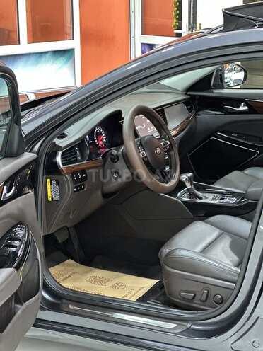 Kia K7-14