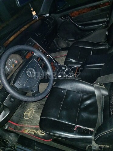 Mercedes C 230 1997, 263,000 km - 2.3 l - Bakı