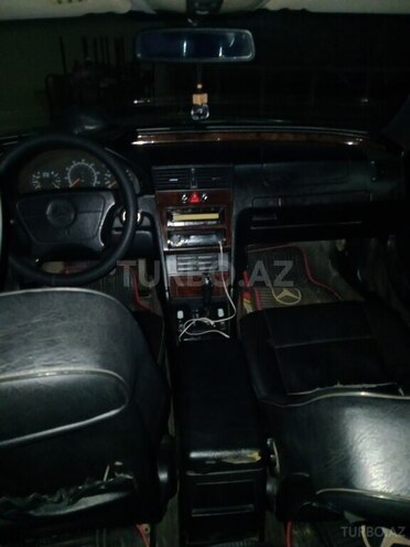 Mercedes C 230 1997, 263,000 km - 2.3 l - Bakı