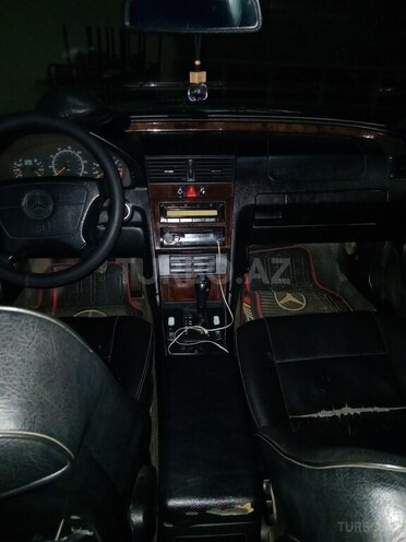 Mercedes C 230 1997, 263,000 km - 2.3 l - Bakı