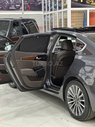 Kia K7-30