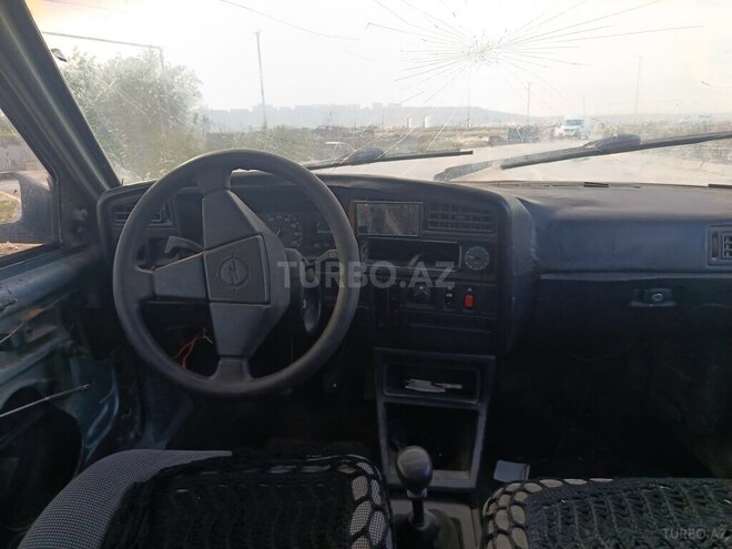 Opel Ascona 1987, 256,820 km - 1.6 l - Bakı