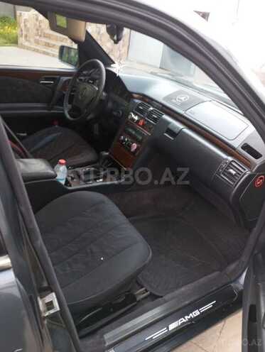 Mercedes E 280 1996, 333,333 km - 2.8 l - Bakı