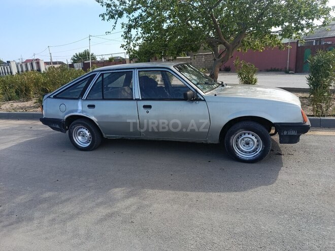 Opel Ascona 1987, 256,820 km - 1.6 l - Bakı